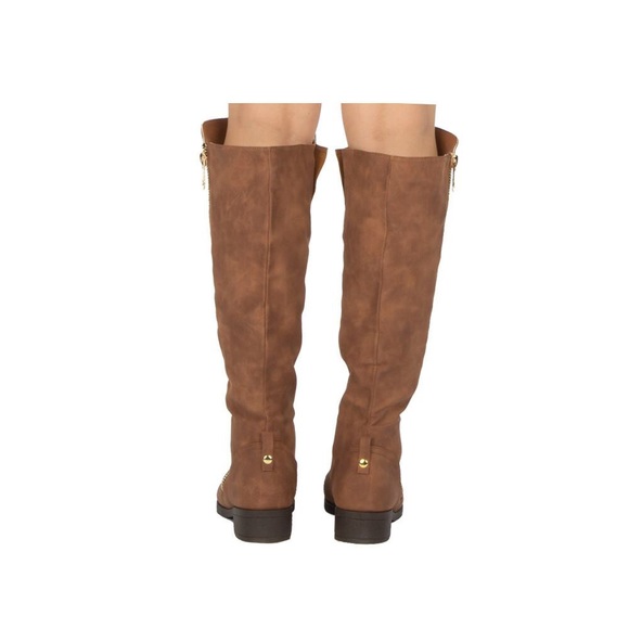 Qupid Cognac Boots - Picture 3 of 3